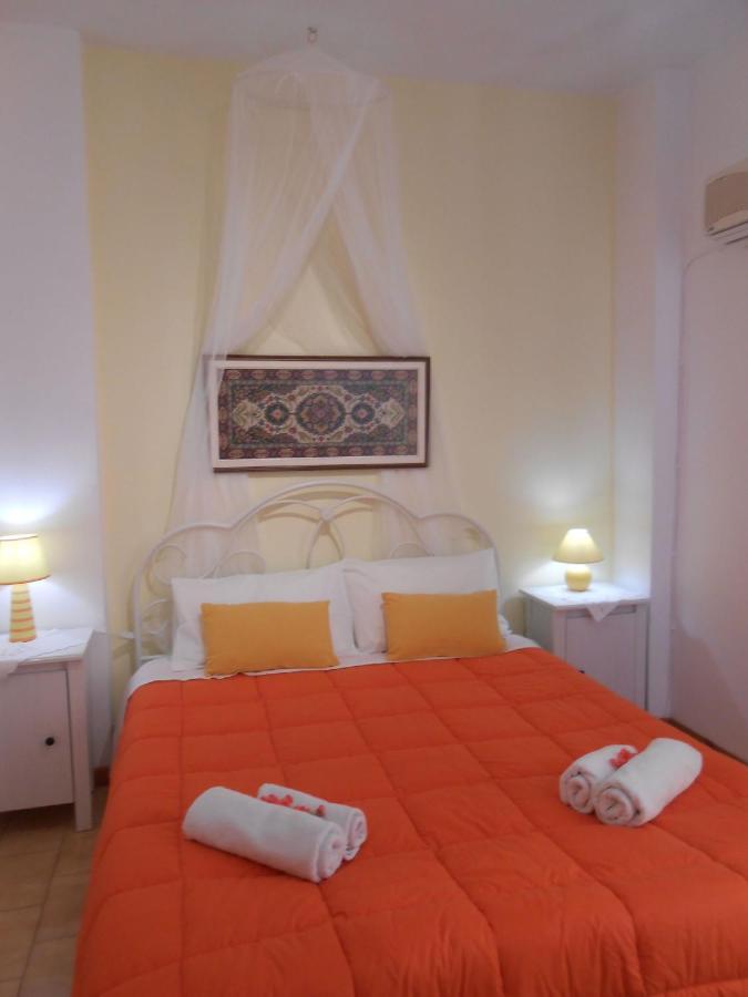 Angeliki Pension Katápola Exterior foto